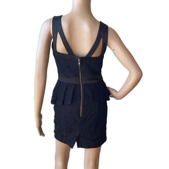 XOXO Women's Black Lace Wide Strap Peplum Cutout Mini Party Mini Dress Size 3/4 - Picture 6 of 8